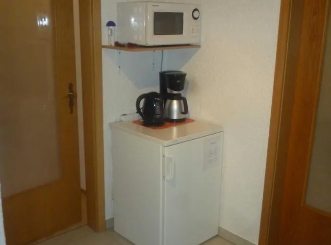 Gaestezimmer Klein ホームステイ Heiligenstadt in Oberfranken