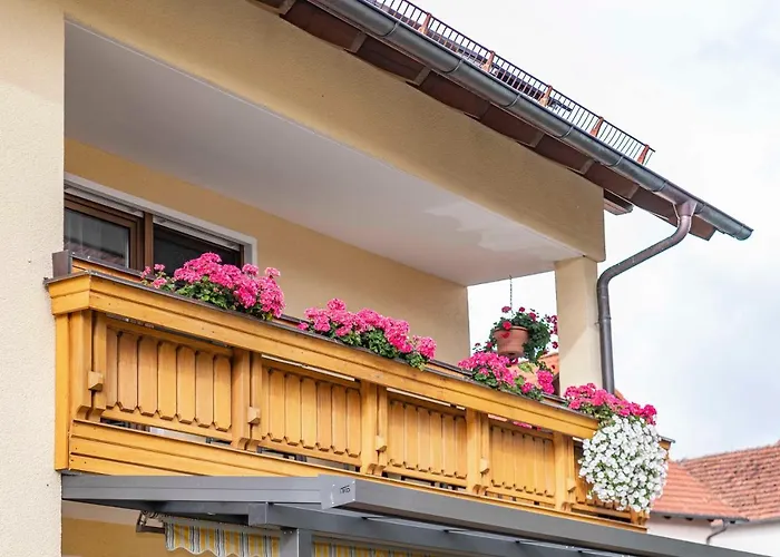 ホームステイ Gaestezimmer Klein Heiligenstadt in Oberfranken